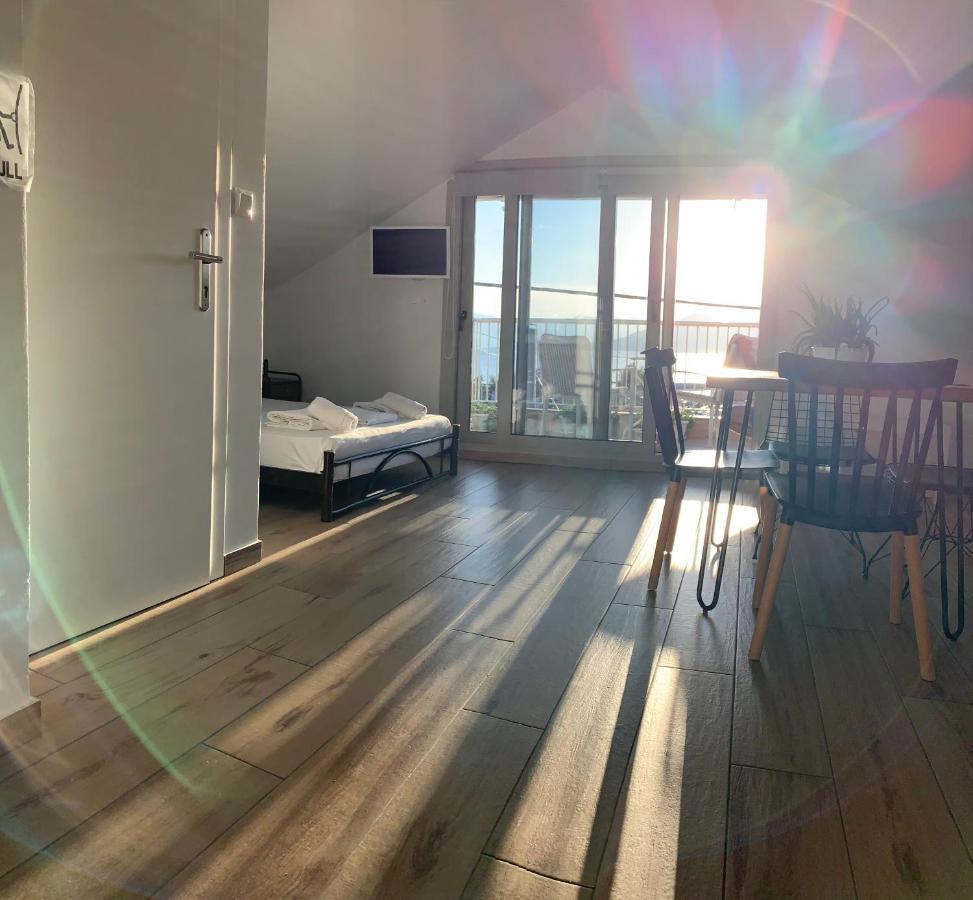 Studio Palerostravel Buitenkant foto
